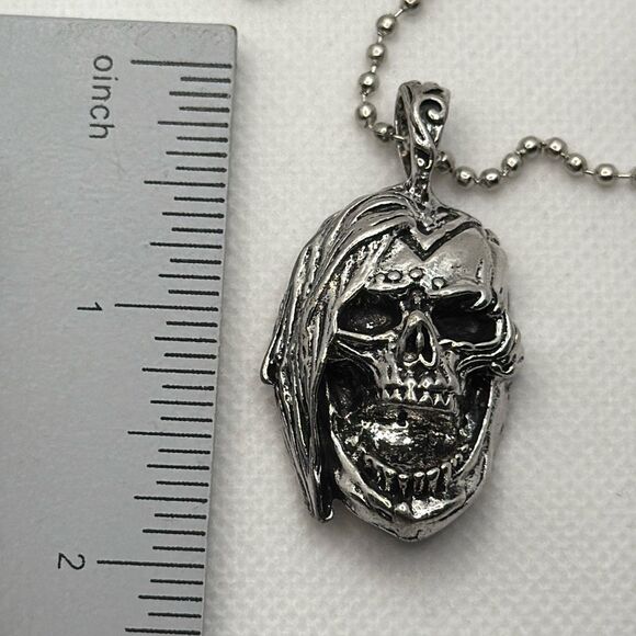 NWOT Screaming skull pendant and bead chain - Picture 4 of 4